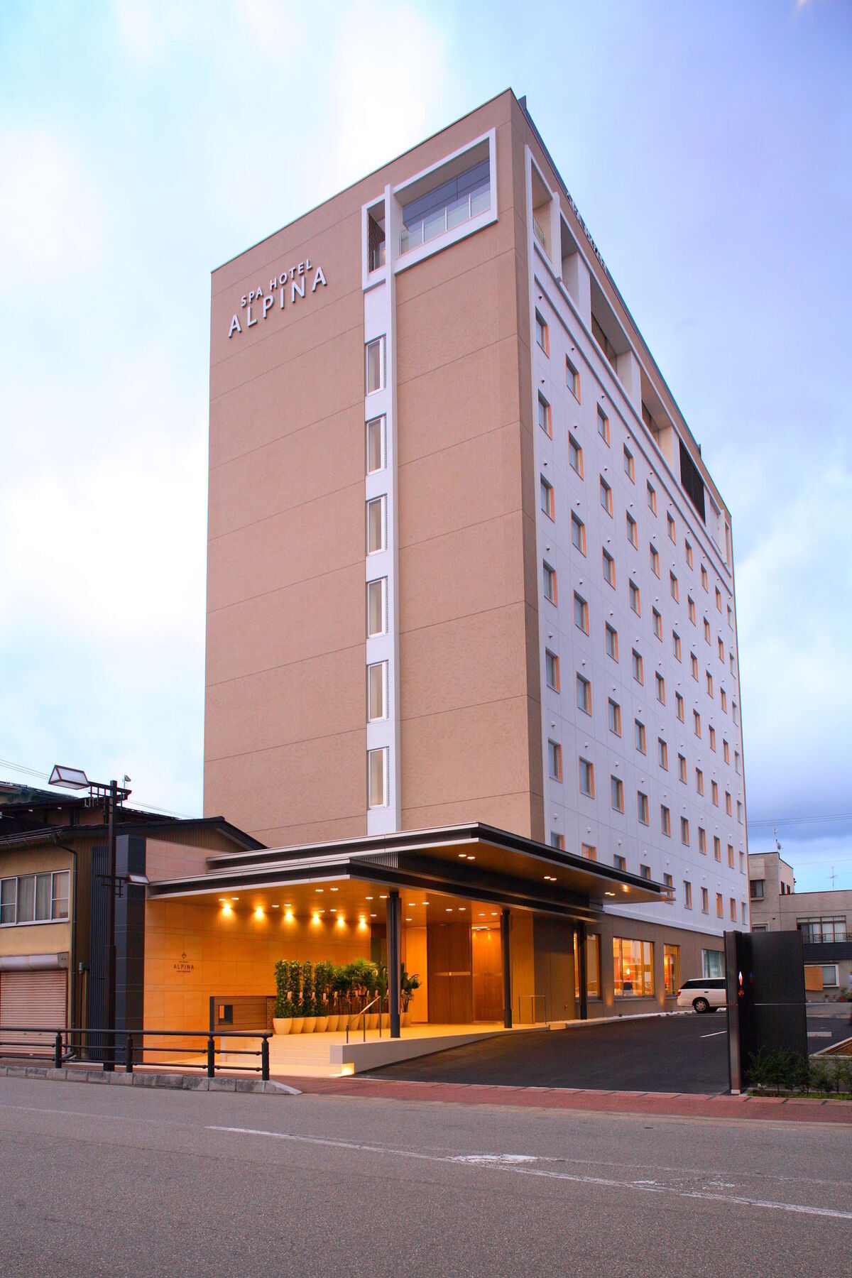 Spa Hotel Alpina Hida Takayama (Adults Only) Экстерьер фото